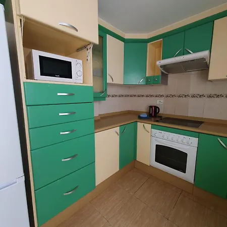 Alquilaencanarias Mirazul Plaza Roja * El Médano